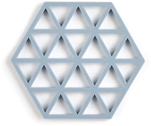 Zone Denmark Pannenonderzetter Triangles - Sky - 16 x 14 cm