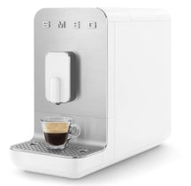 SMEG Volautomatische Koffiemachine - 1350 W - Wit - 1.4 liter - BCC11WHMEU