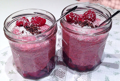 Chiapudding met kokos en rood fruit