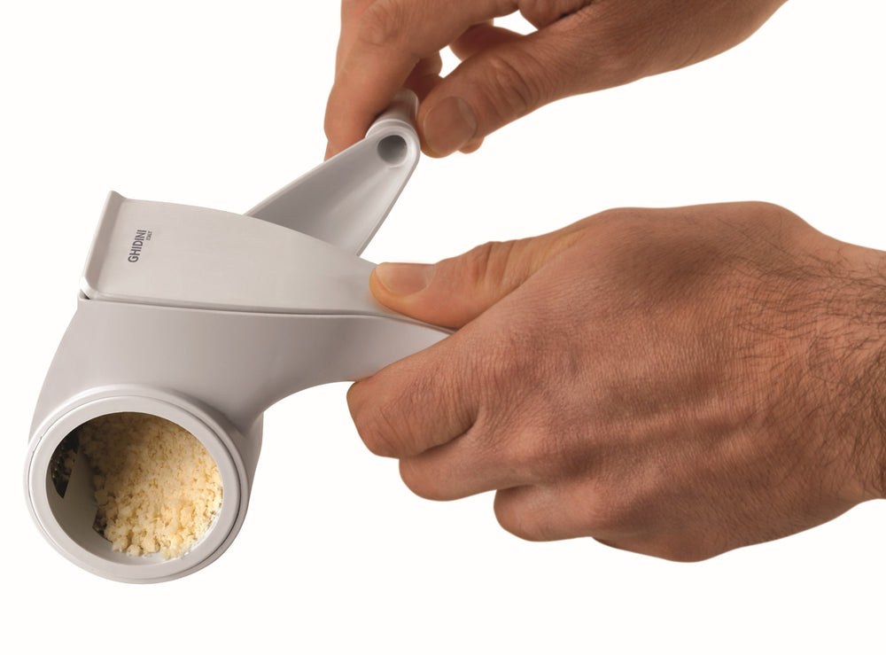 Ghidini Kaasrasp / Trommelrasp - met 3 trommels