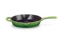 Le Creuset Skillet Signature - Bamboo - ø 26 cm - geëmailleerde anti-aanbaklaag