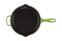 Le Creuset Skillet Signature - Bamboo - ø 26 cm - geëmailleerde anti-aanbaklaag