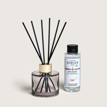 Maison Berger Giftset Duo Rosalie - Geurstokjes 80 ml & Roomspray 50 ml - Grijs