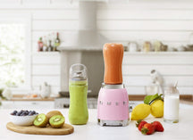 SMEG Smoothie Blender - compact - Roze - 600 ml - PBF01PKEU