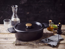 Alva Braadpan - Dutch Oven Nori Gietijzer ø 26 cm + Gratis handvaten - geëmailleerde anti-aanbaklaag