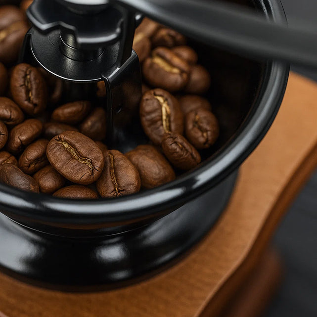 Handmatige of elektrische koffiemolen